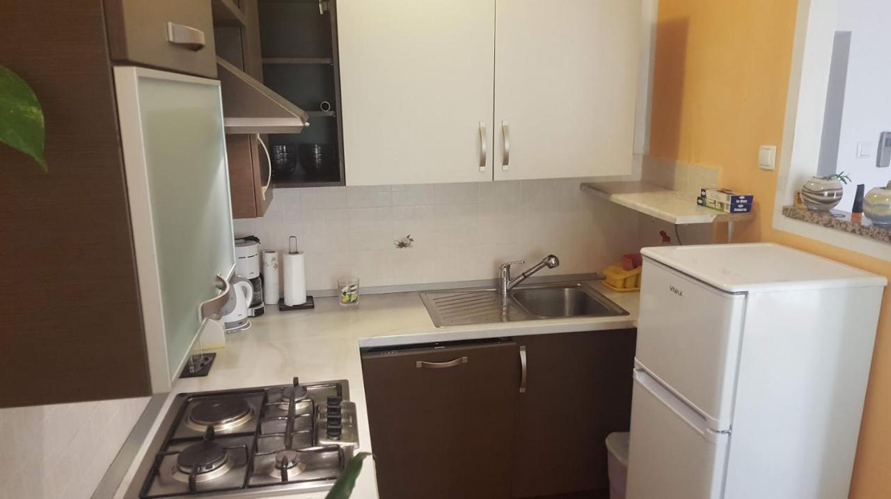 Apartman Ema 4+2 Koromačno Exterior foto